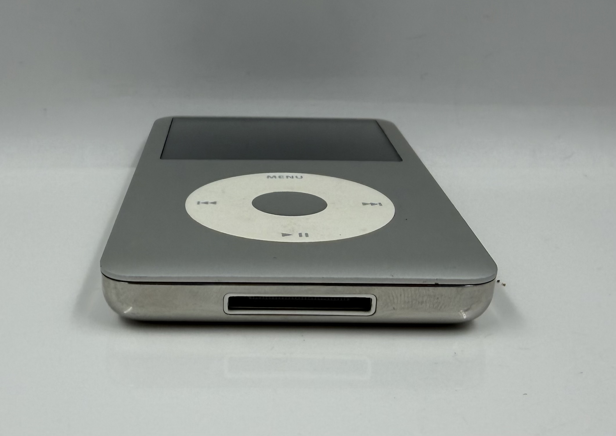 Pre-owned APPLE IPOD CLASSIC 6TH GEN A1238 160GB - Own4Less